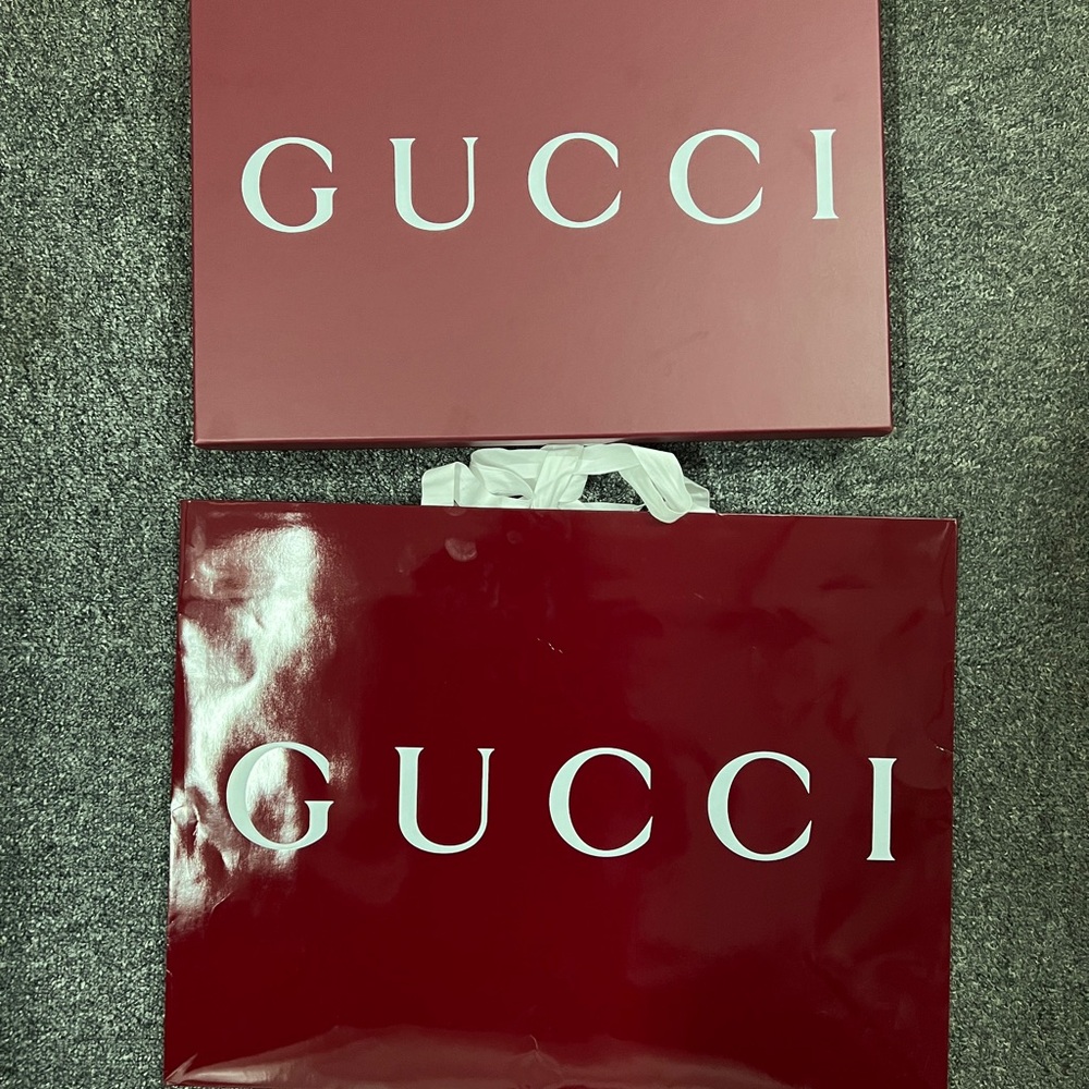 Gucci Red Shopping Bags